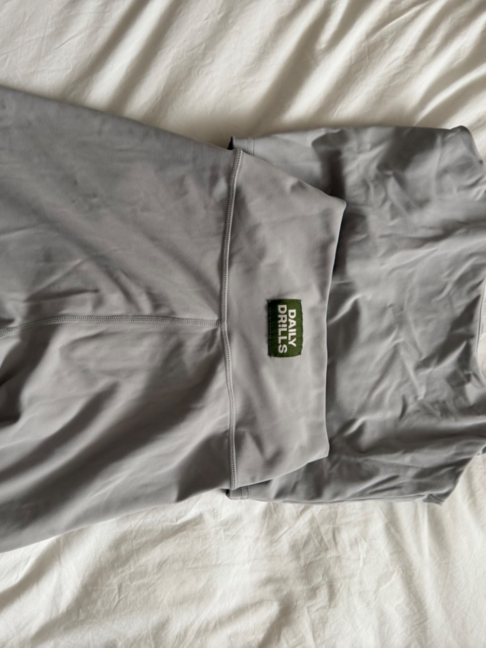 Daily Drills Grey Workout set (Pants and Top sold together) - Picture 4 of 4